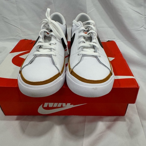 Nike Other - NWT Nike Kids White and Gold Sneakers